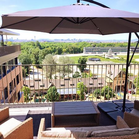 Panorama Apartment Vienna - Free Parking, Sauna & Fitness Екстериор снимка