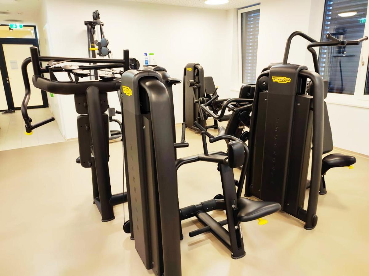 Panorama Apartment Vienna - Free Parking, Sauna & Fitness Екстериор снимка